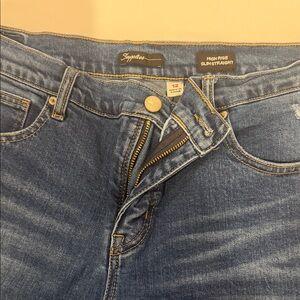 Signature Women's High Rise Slim Jeans in Classic Blue